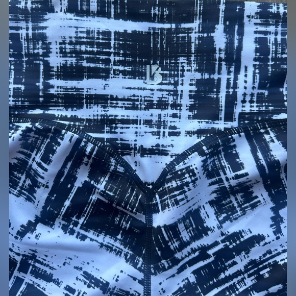 Buffbunny Collection Shorts - Picture 3 of 8